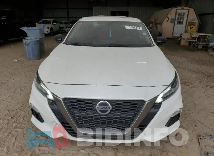 1N4BL4CV3KC255165 Photo# 5