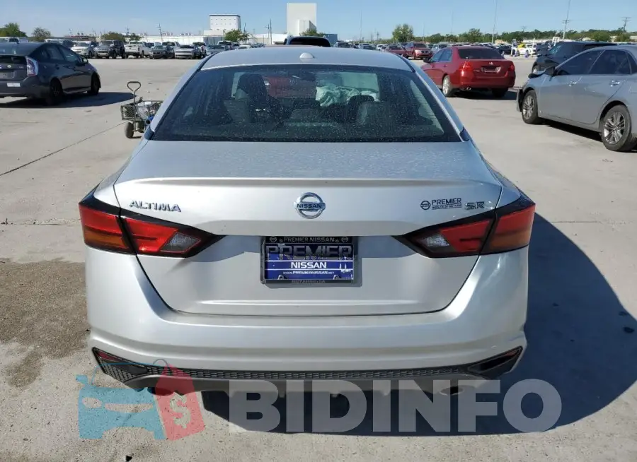 1N4BL4CV9KC184571 Photo# 6