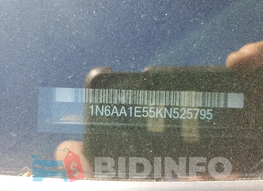 1N6AA1E55KN525795 Photo# 13