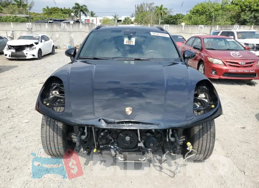 WP1AG2A55JLB64851 Photo# 5