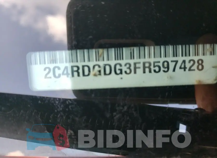 2C4RDGDG3FR597428 Photo# 13