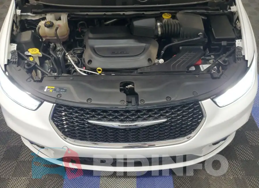 2C4RC1BG7MR607894 Photo# 12