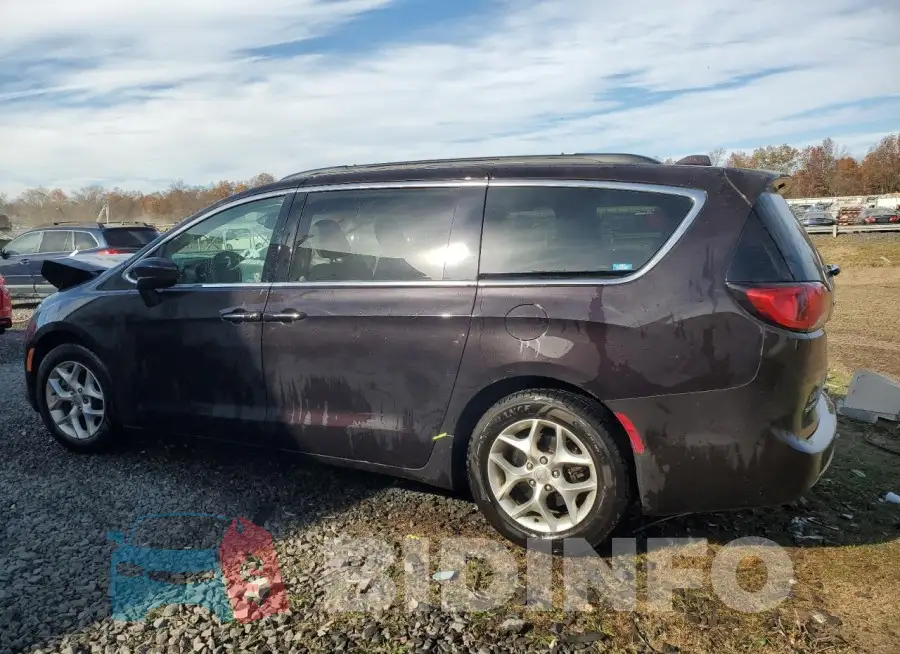 2C4RC1FG7JR356820 Photo# 2