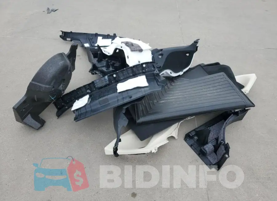 JTJGARDZ0L5006443 Photo# 12