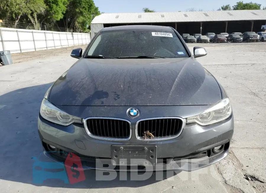 WBA8E1G50JNU92669 Photo# 5