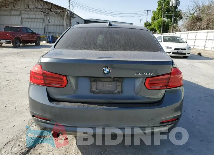 WBA8E1G50JNU92669 Photo# 6