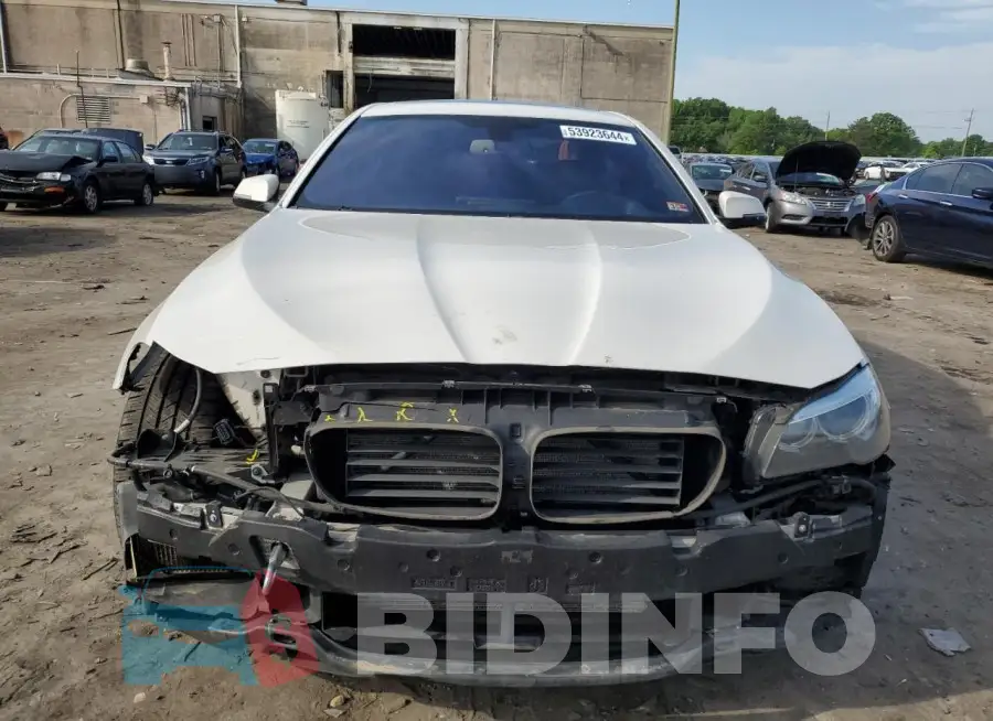 WBAFV3C54FD687017 Photo# 5