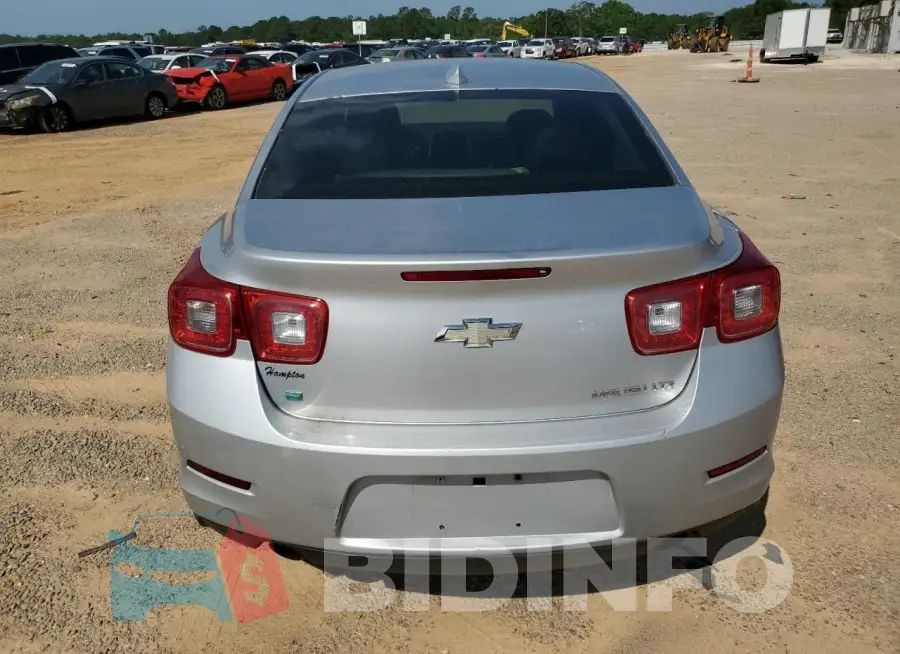 1G11E5SA8GF100811 Photo# 6