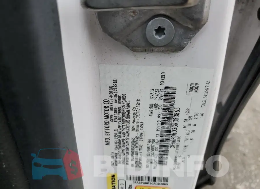 3FA6P0HD3GR383865 Photo# 12