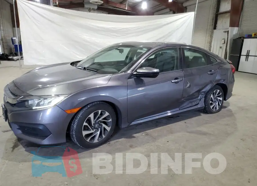 19XFC2F77HE227397 Photo# 1