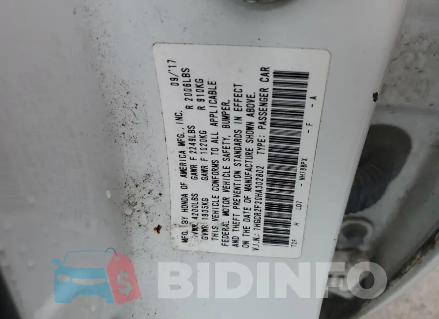 1HGCR2F30HA302802 Photo# 12