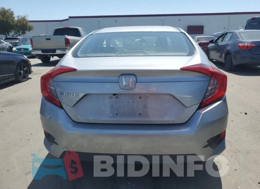 2HGFC2F50JH604081 Photo# 6