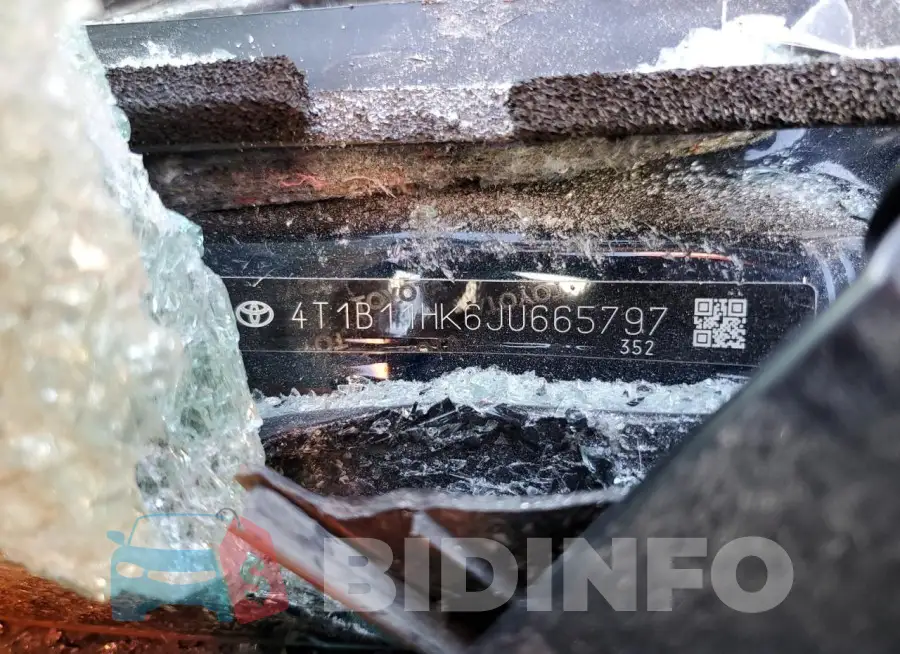 4T1B11HK6JU665797 Photo# 12