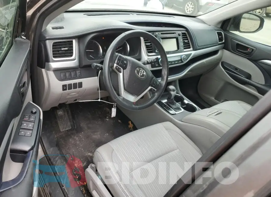 5TDZKRFH4FS089838 Photo# 8