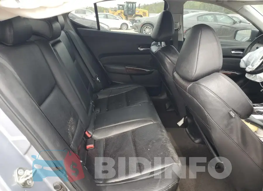 19UUB1F57FA003843 Photo# 10