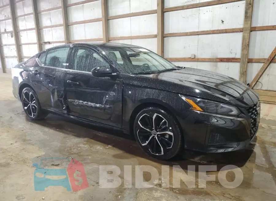 1N4BL4CVXPN357879 Photo# 4