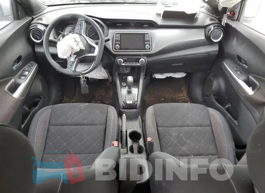 3N1CP5CV3LL491686 Photo# 8