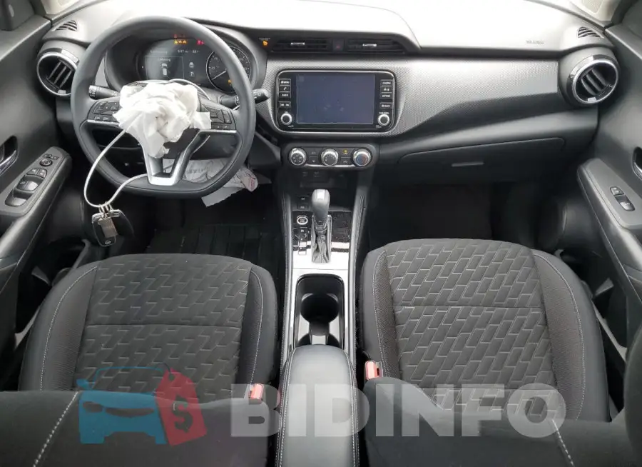 3N1CP5CV4PL479682 Photo# 8