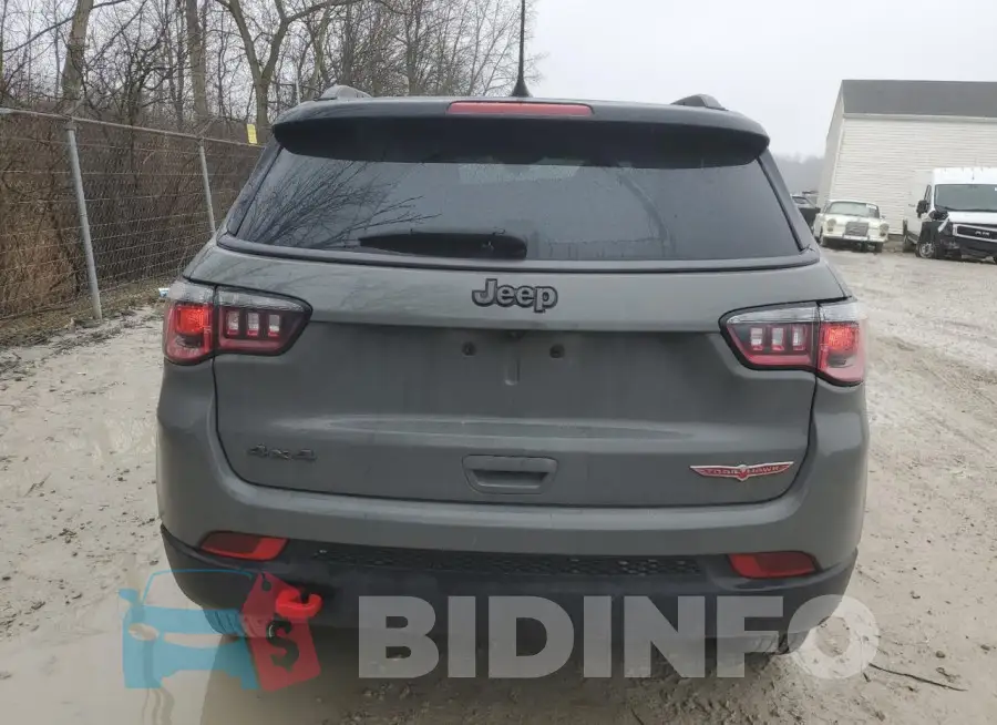 3C4NJDDB8LT137846 Photo# 6