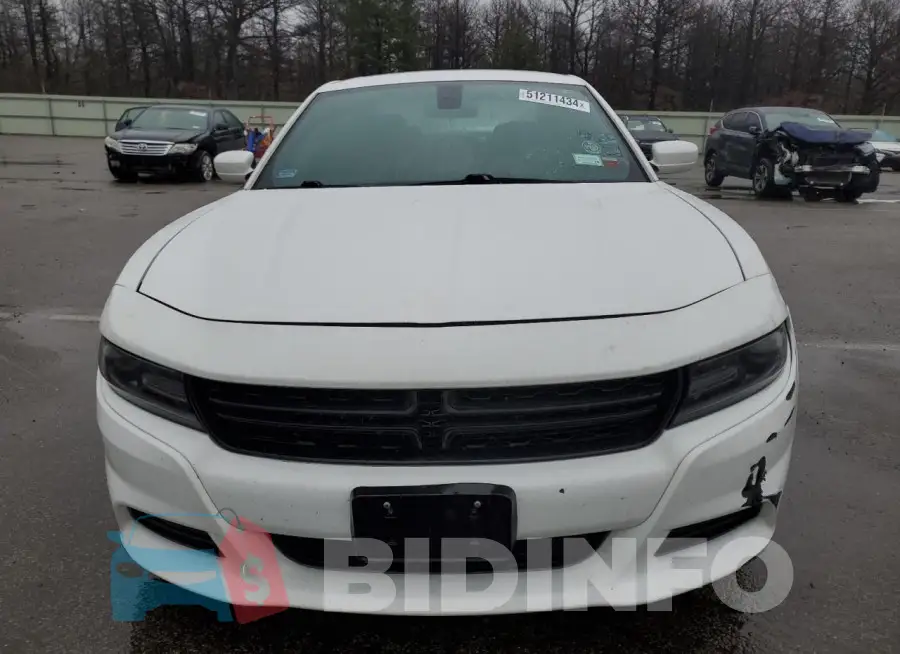 2C3CDXBG4KH724765 Photo# 5