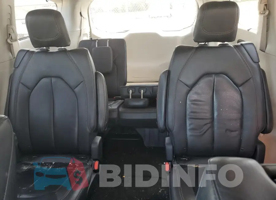 2C4RC1EG9HR578125 Photo# 10