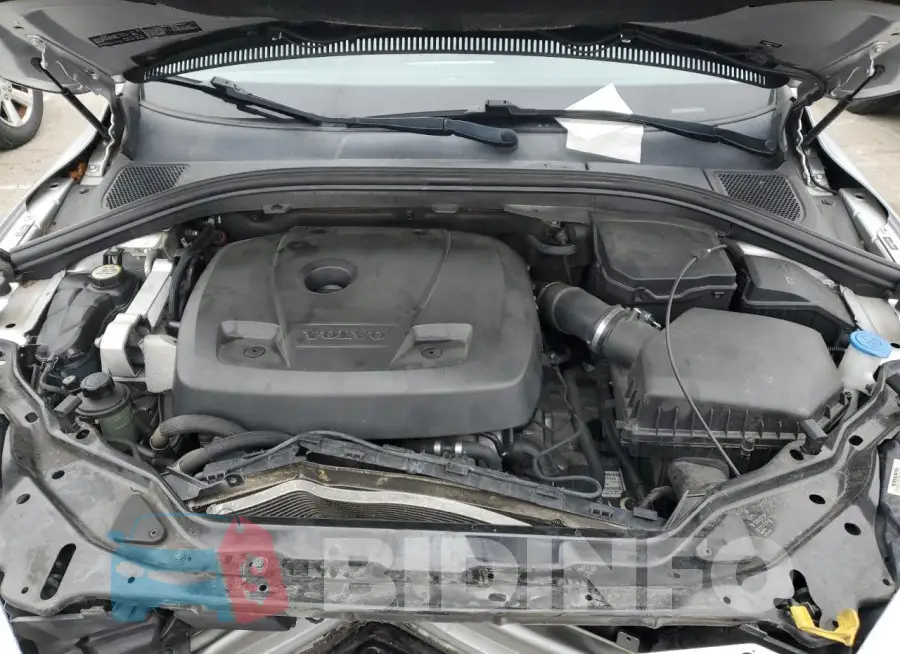 YV440MDM3F2731764 Photo# 12