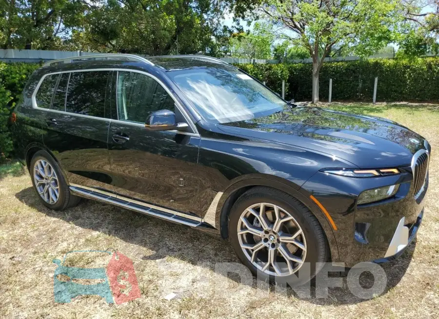 5UX23EM09R9V10460 Photo# 4