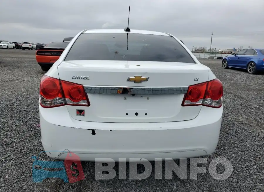 1G1PF5SB8G7218433 Photo# 6