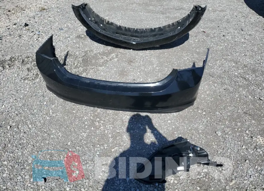 1G1ZB5ST1JF171739 Photo# 12