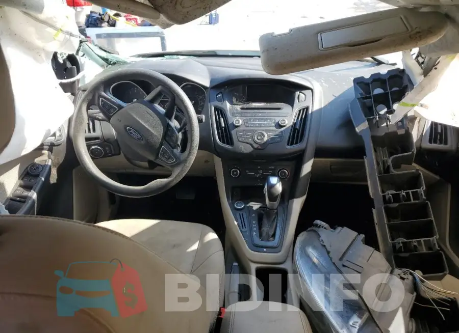 1FADP3F25GL279807 Photo# 8