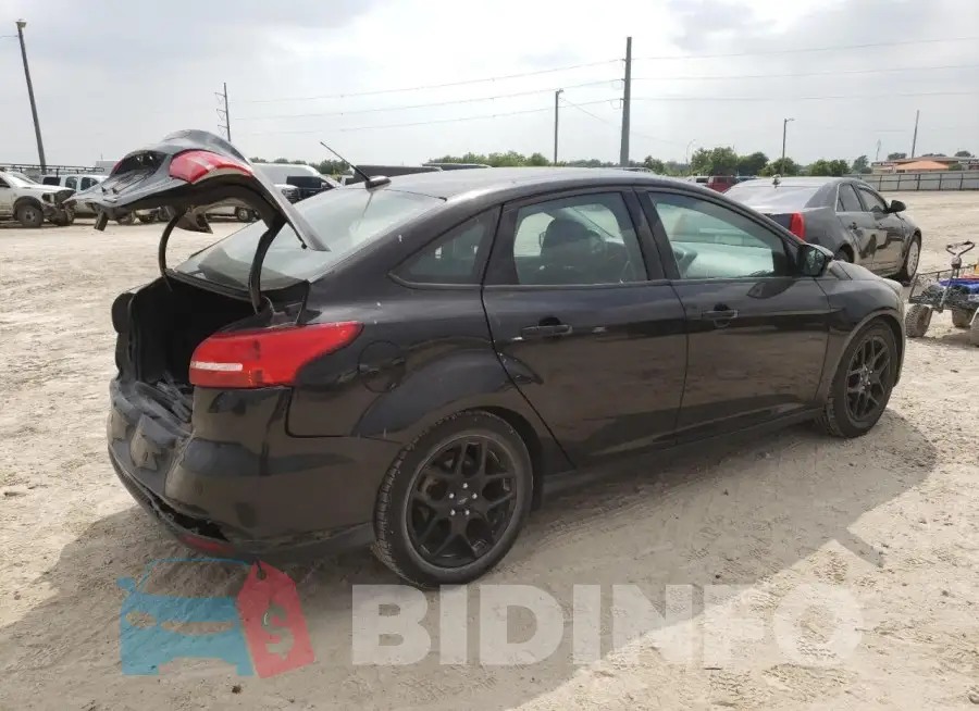 1FADP3F29GL244753 Photo# 3