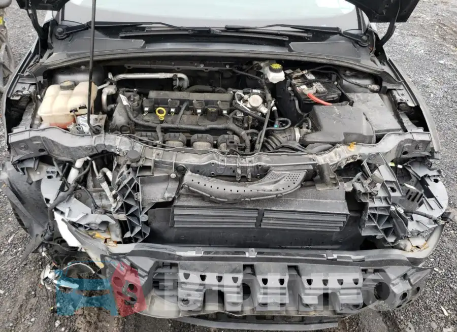 1FADP3M23JL318727 Photo# 11