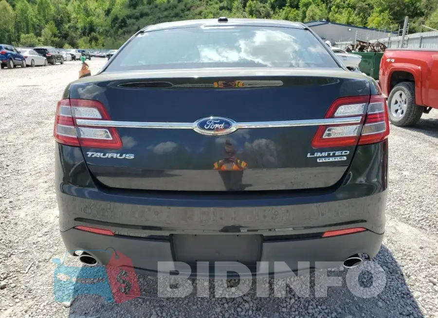 1FAHP2F85FG113956 Photo# 6