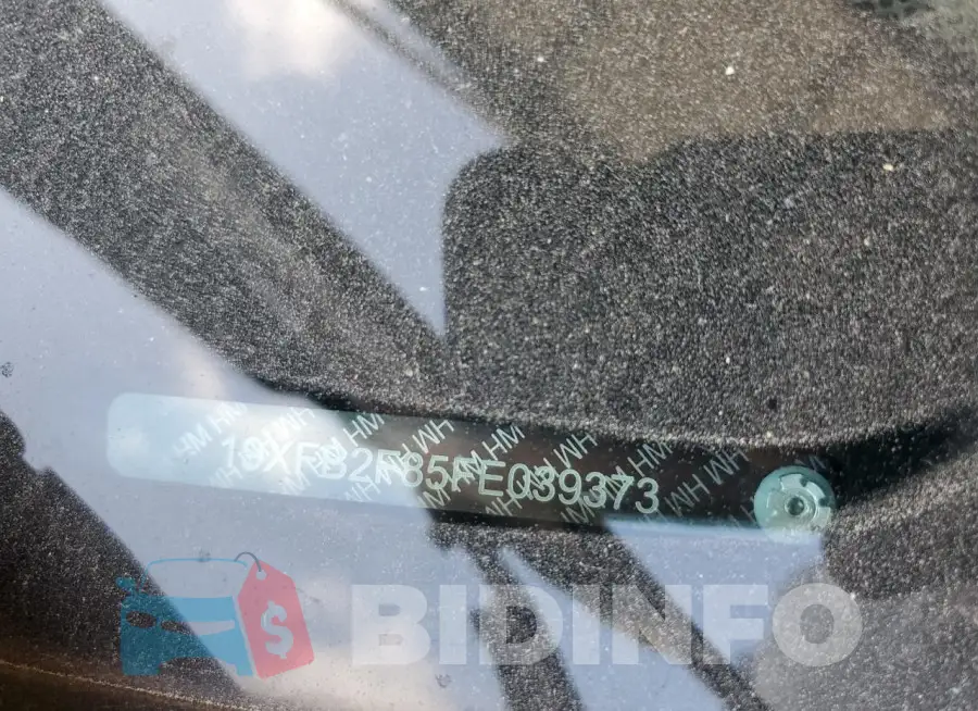 19XFB2F85FE039373 Photo# 12