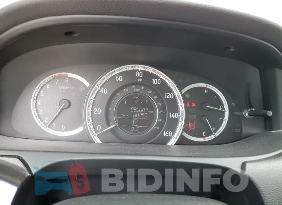 1HGCR2F34GA194764 Photo# 9
