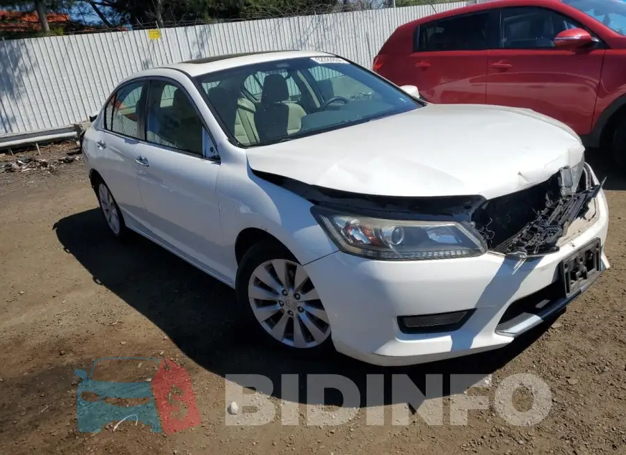 1HGCR2F79FA224584 Photo# 4