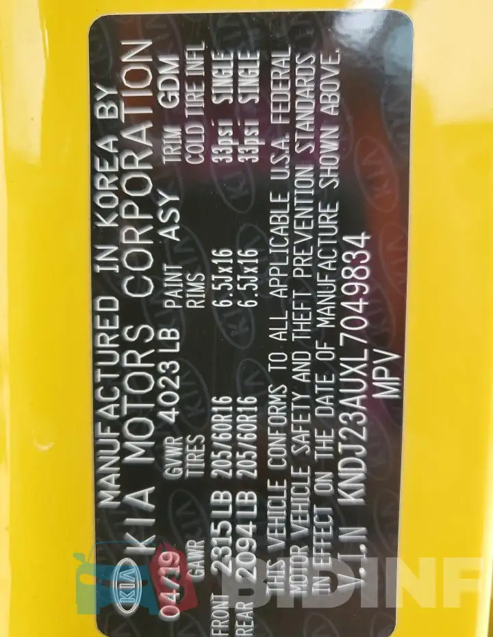 KNDJ23AUXL7049834 Photo# 13