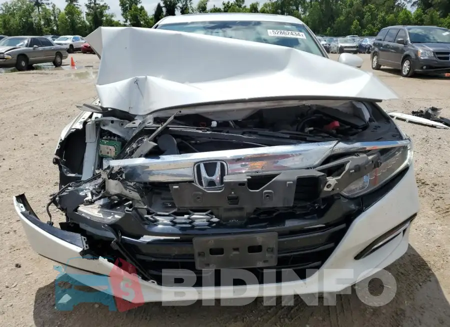 1HGCV3F47KA012204 Photo# 5