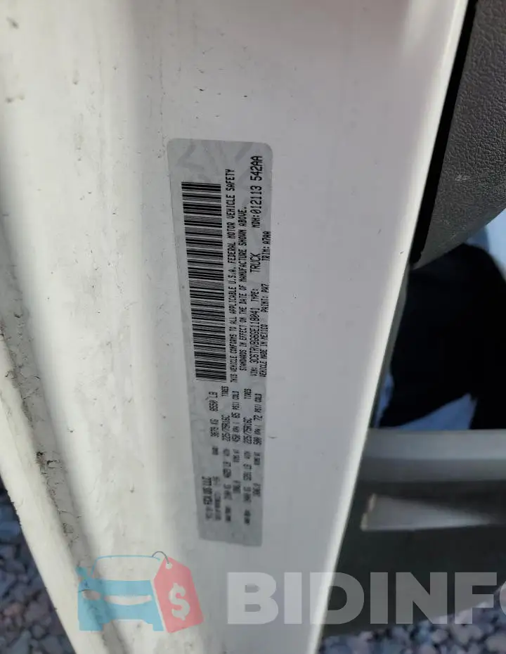 3C6TRVBG6GE118041 Photo# 13