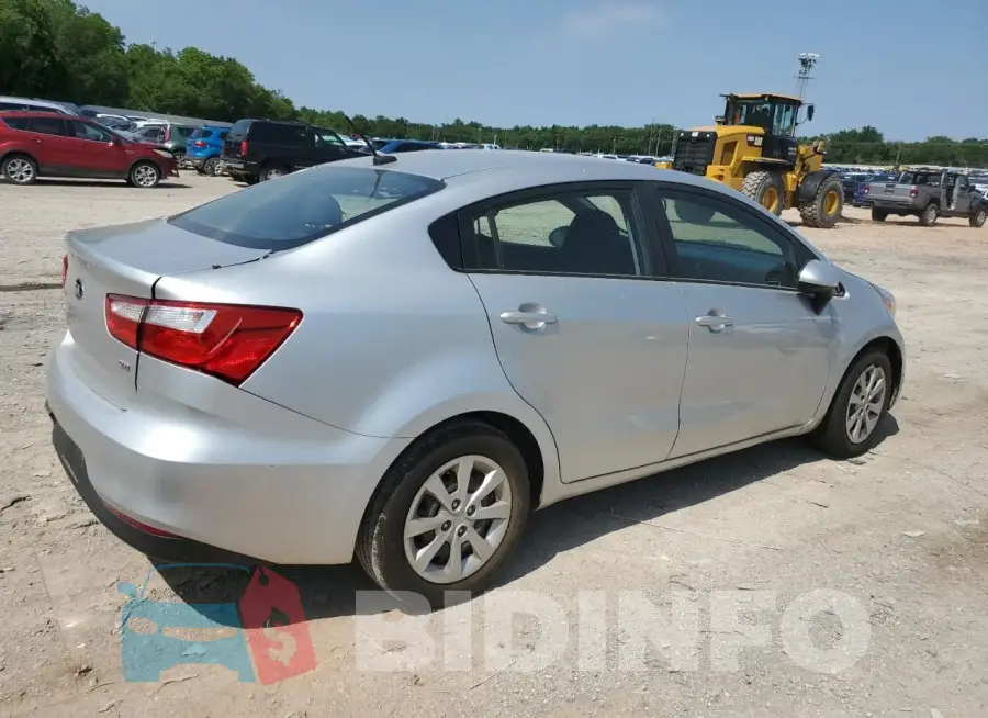 KNADM4A30G6668293 Photo# 3
