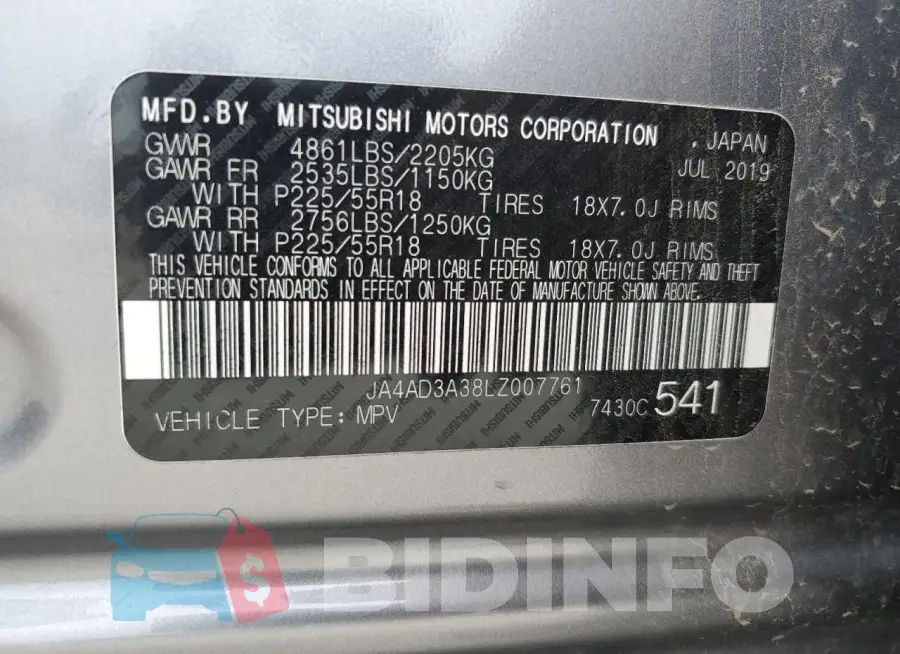JA4AD3A38LZ007761 Photo# 12