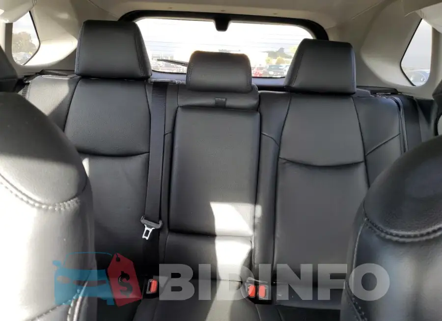 2T3A1RFV5MC160774 Photo# 10