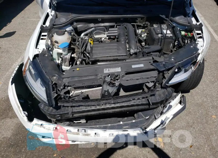 3VWDB7AJ0JM240771 Photo# 11