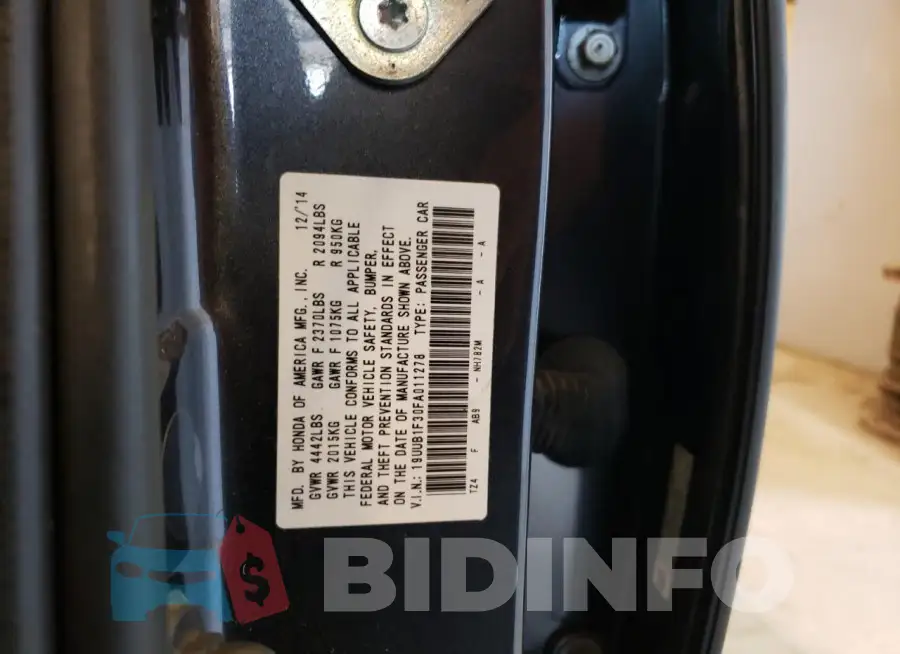 19UUB1F30FA011278 Photo# 12