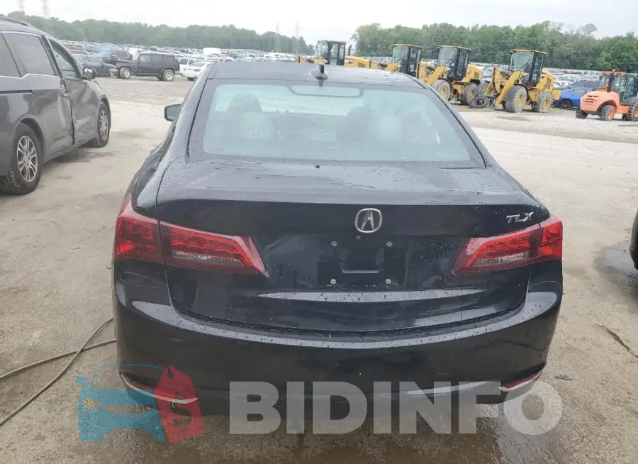 19UUB2F53FA026283 Photo# 6