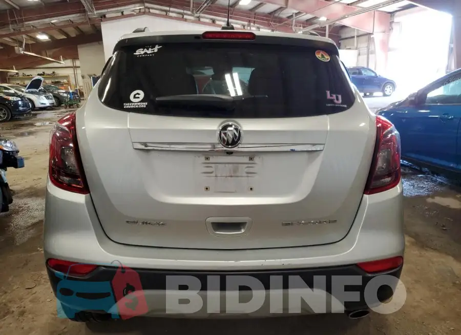 KL4CJASB0JB611838 Photo# 6