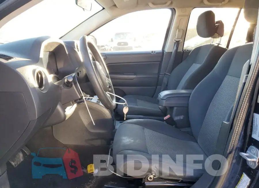 1C4NJCBA9FD226128 Photo# 7