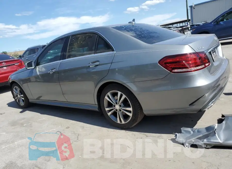 WDDHF5KB3FB120598 Photo# 2