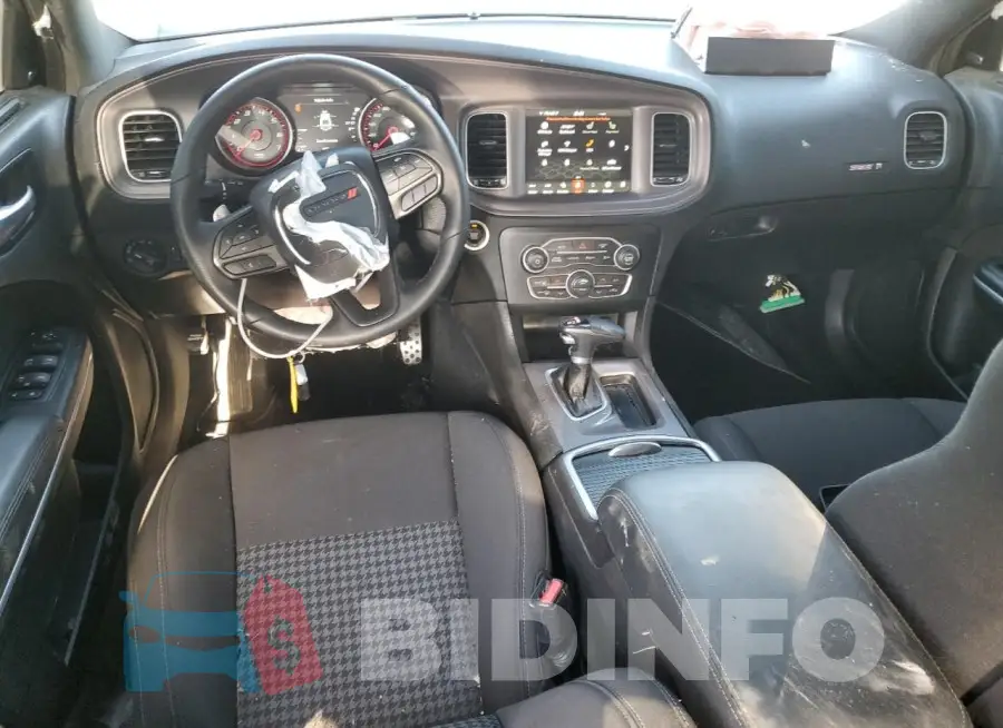 2C3CDXGJ3PH612616 Photo# 8