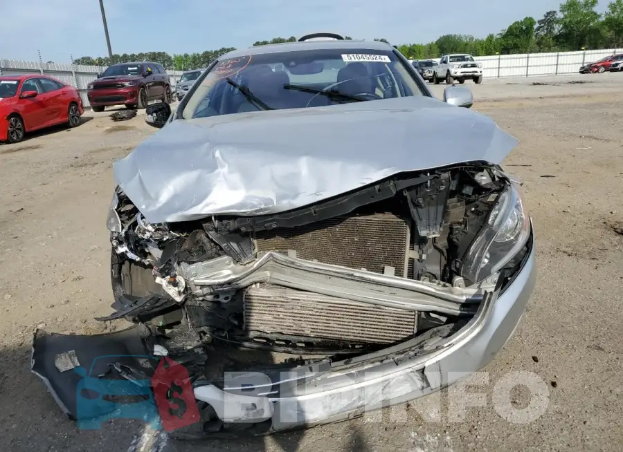 YV140MFK6F1345984 Photo# 5